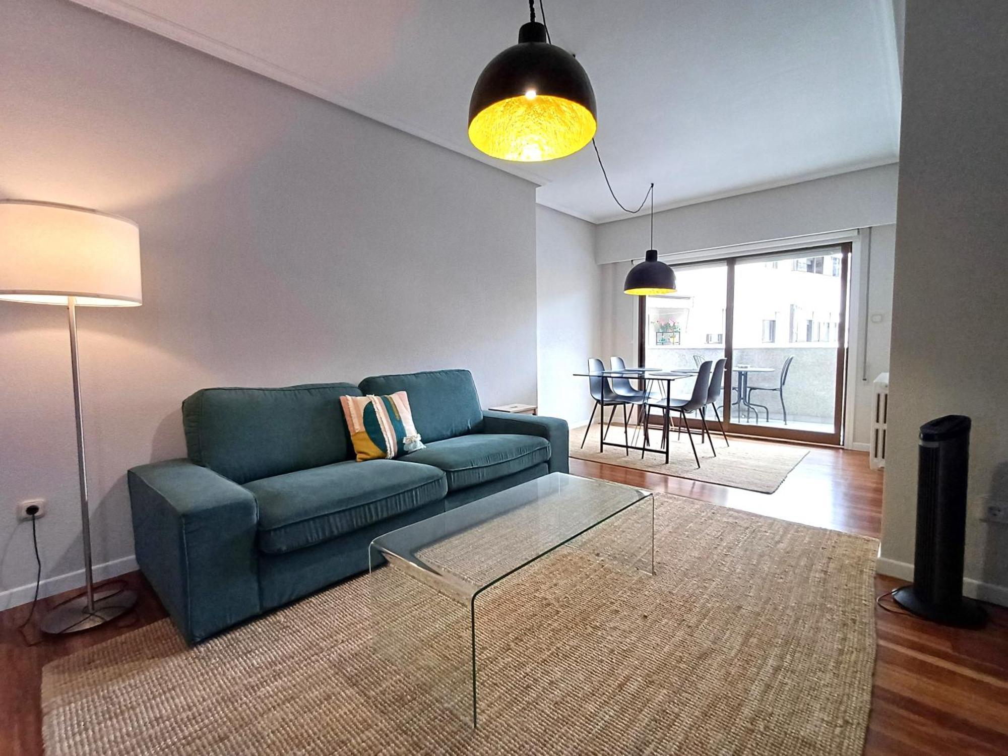4J - Ourense Centro Con Parking Exterior foto